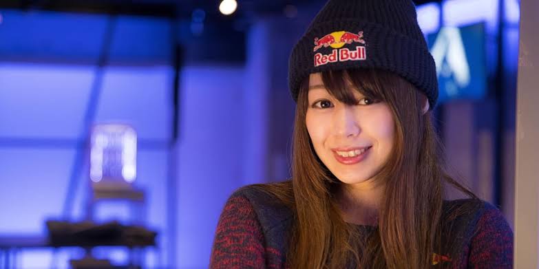 Japan: Female Pro Gamer Says Short Men Should Not Have Human Rights